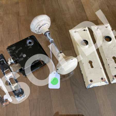 Antique Mortise Lock (Damaged) Door Knob Set + Backplates Striker 1920s Set 5-5