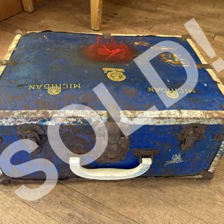 Vintage Metal Suitcase Roller Skate Case Rusty Distressed Salvage Décor 1960s