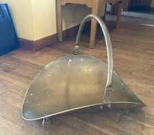 Vintage Mid Century Metal Basket Brass Finish Newspaper Magazine Fireplace Wood Log Holder 70s